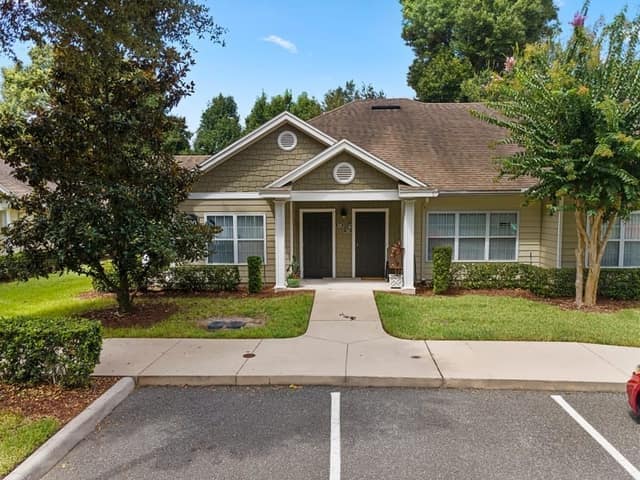 Aerial drone photograph of commercial property, Orlando, FL 05