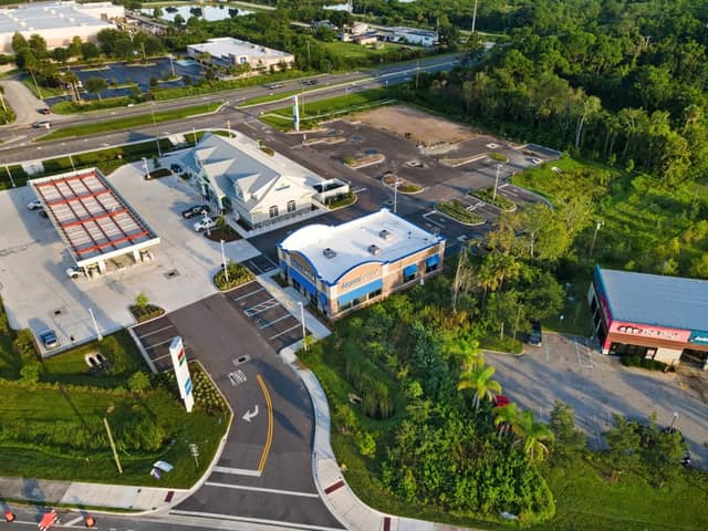 Commercial property photograph, Central Florida 061