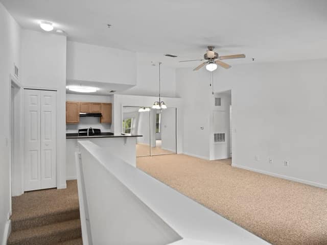 Commercial property photograph, Central Florida 085
