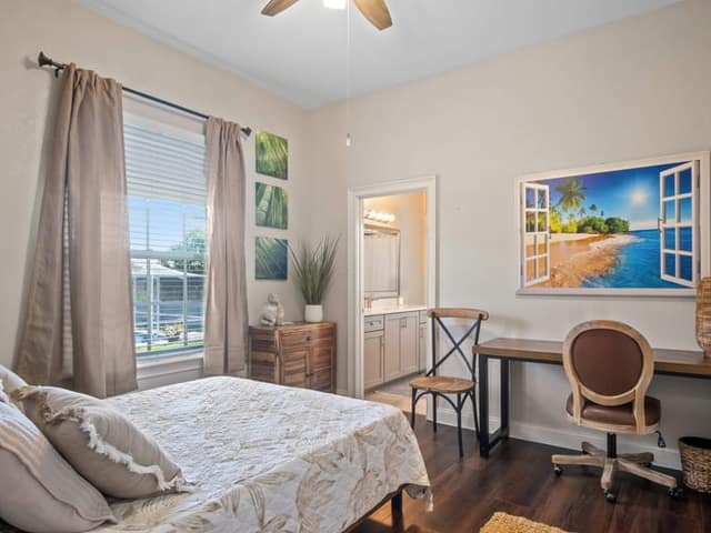 Real estate photograph — res extra 090, Orlando FL