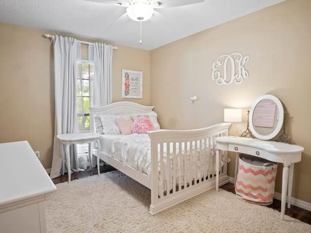 Real estate photograph — res extra 111, Orlando FL