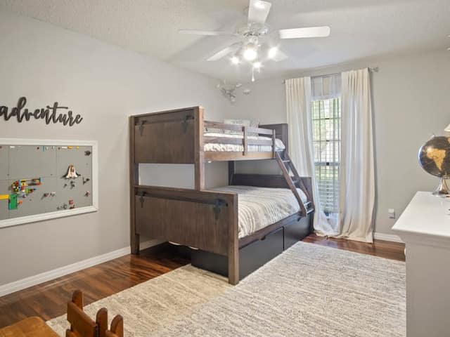 Real estate photograph — res extra 113, Orlando FL