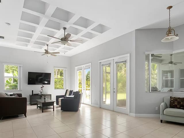 Real estate photograph — res extra 127, Orlando FL