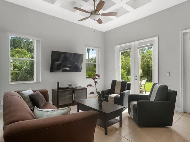 Real estate photograph — res extra 128, Orlando FL