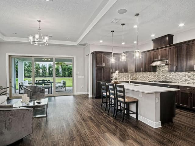 Real estate photograph — res extra 130, Orlando FL