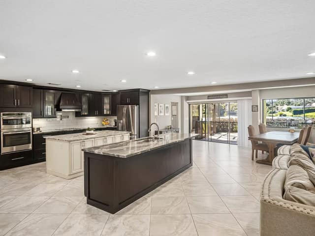 Real estate photograph — res extra 132, Orlando FL