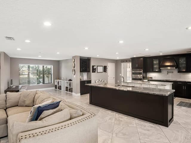 Real estate photograph — res extra 133, Orlando FL
