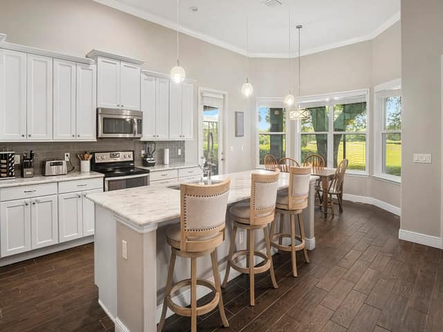 Real estate photograph — res extra 137, Orlando FL