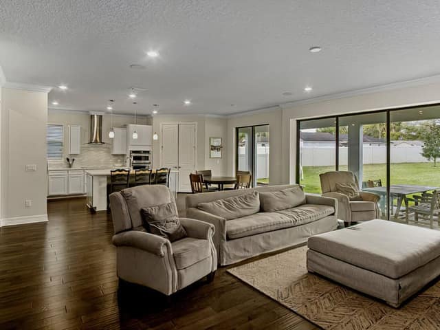 Real estate photograph — res extra 141, Orlando FL