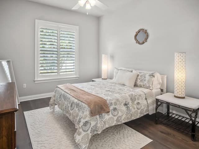Professional interior photograph of residential home in Orlando, FL 01